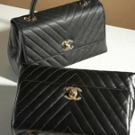 Chanel Caviar or Lambskin leather? | SACLÀB Guide