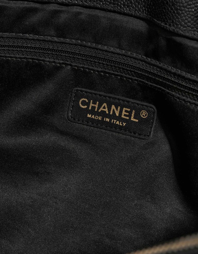 Chanel GST Black Logo  | Sell your designer bag on Saclab.com