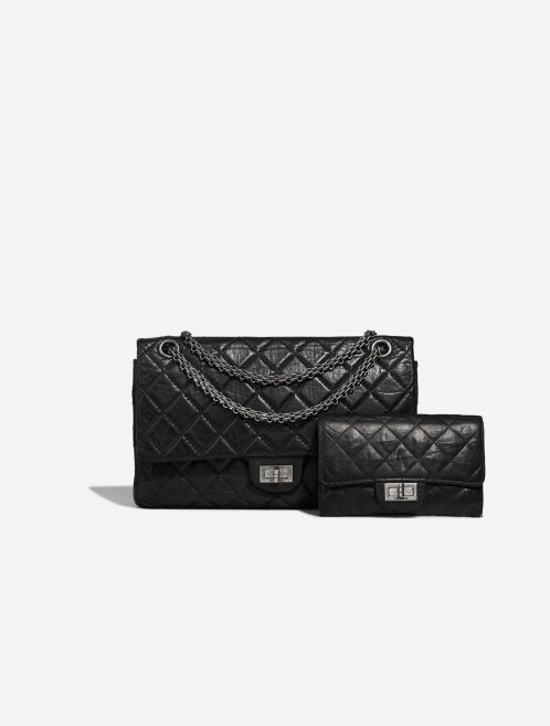 Chanel 255 226 Black Front  | Sell your designer bag on Saclab.com