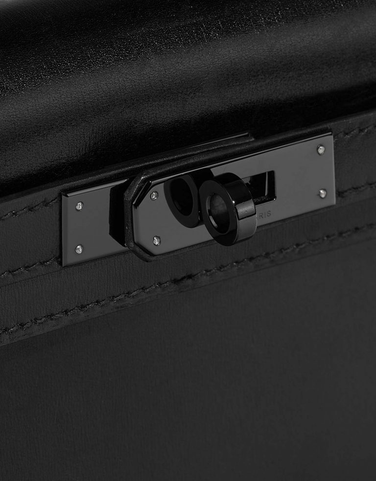 Hermès KellyCutClutch  Soblack Closing System  | Sell your designer bag on Saclab.com