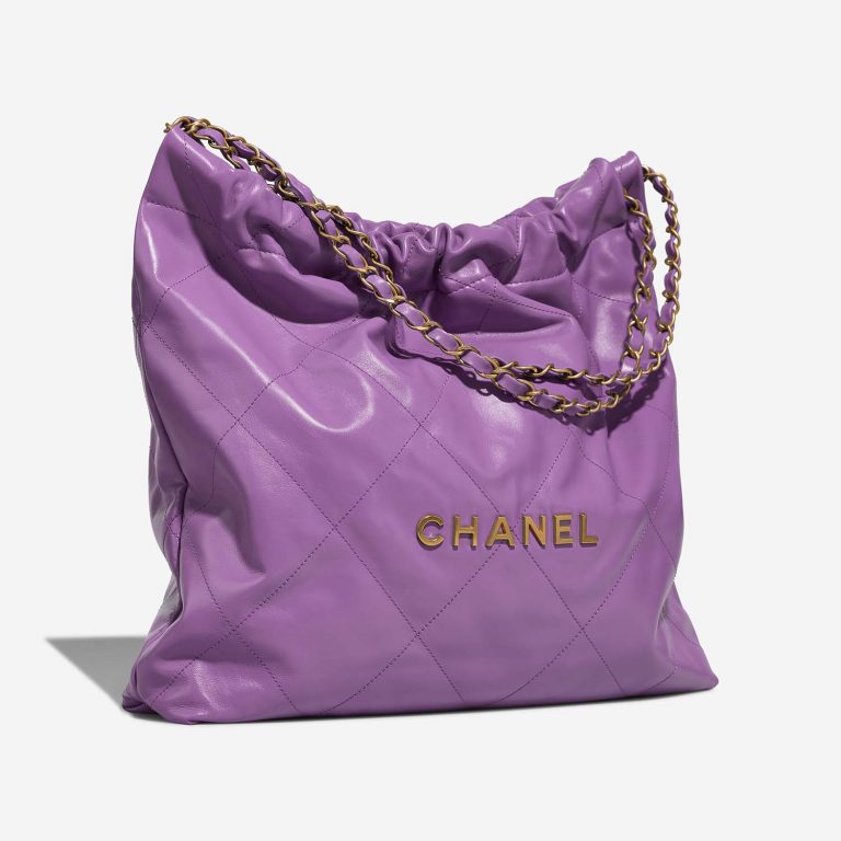 Chanel 22 Medium Liliac Side Front  | Sell your designer bag on Saclab.com