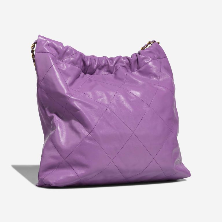 Chanel 22 Medium Liliac Side Back | Sell your designer bag on Saclab.com
