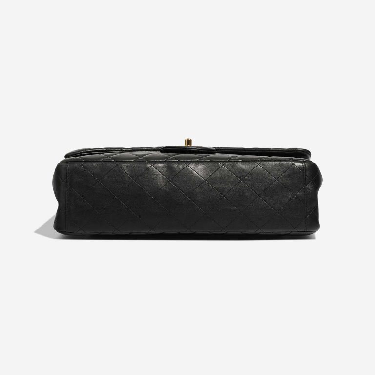 Chanel Timeless Maxi Black Bottom  | Sell your designer bag on Saclab.com