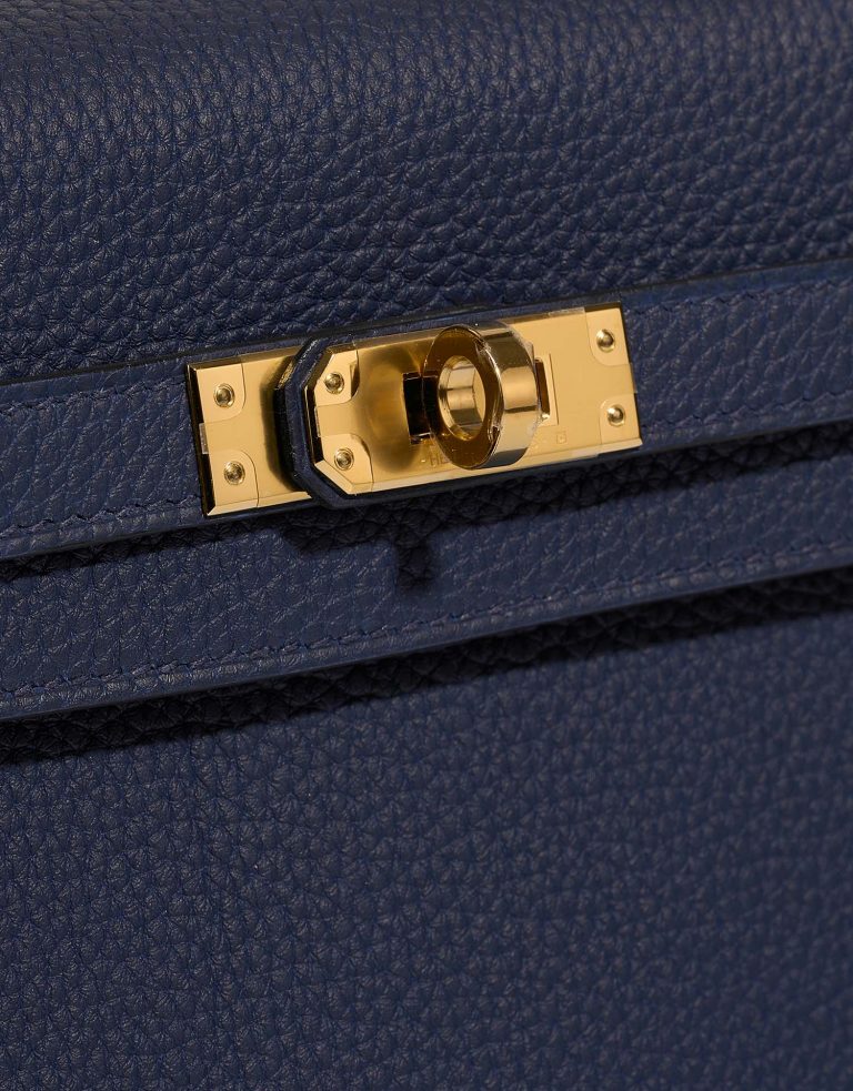 Hermès Kelly 25 BlueSaphir Closing System  | Sell your designer bag on Saclab.com