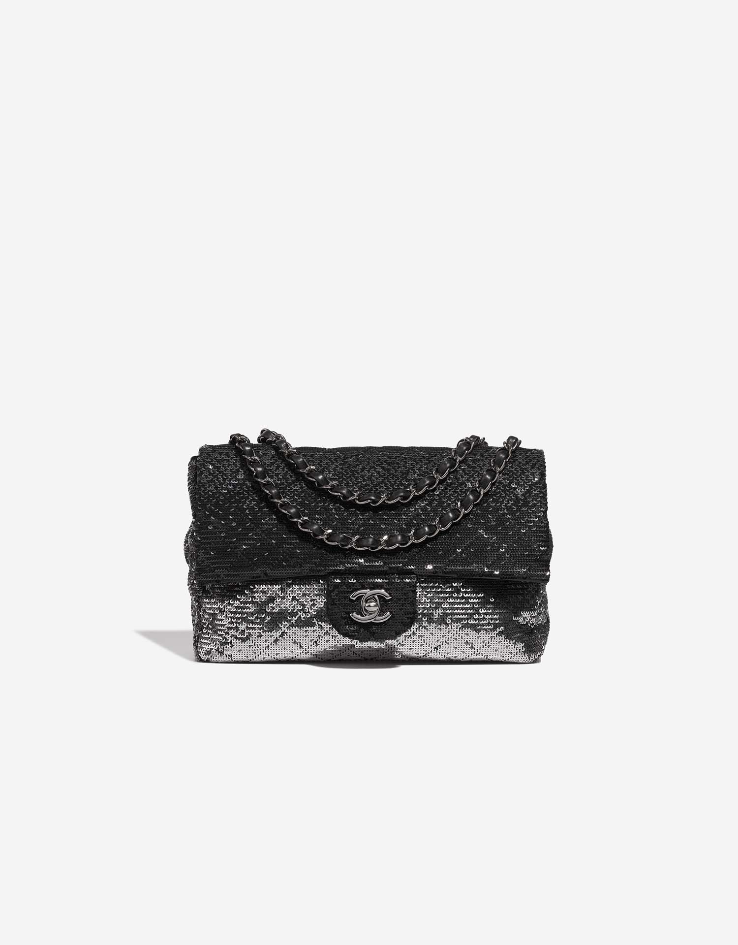 Chanel Timeless Medium Sequins Black / Silver | SACLÀB