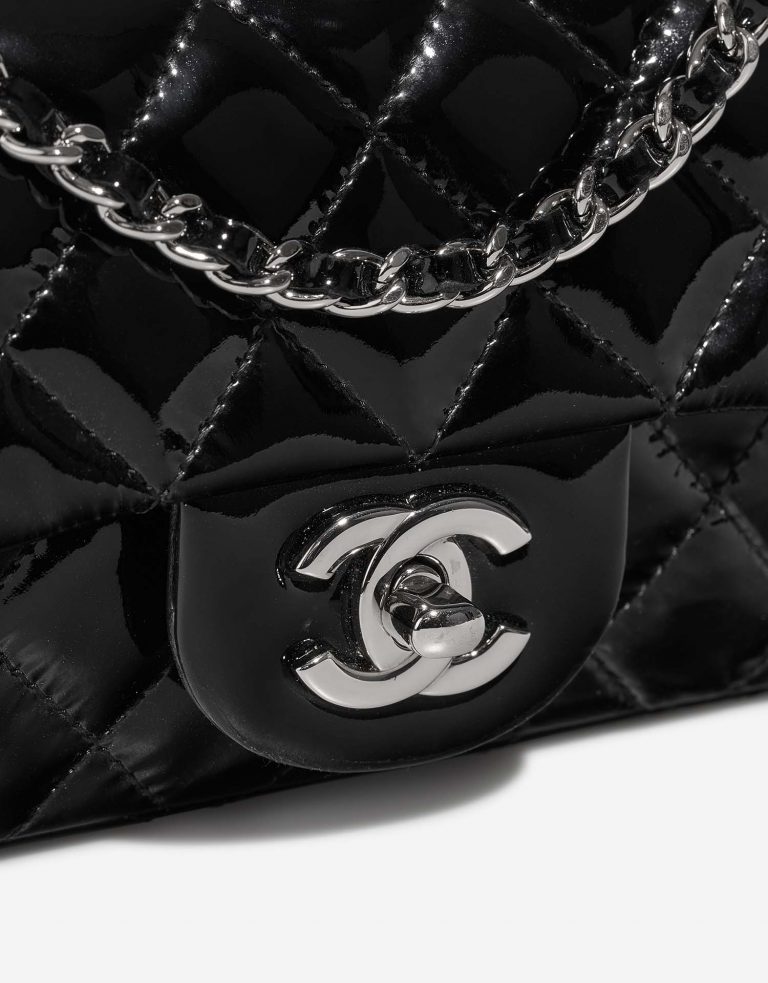 Chanel Timeless MiniRectangular Black Closing System  | Sell your designer bag on Saclab.com