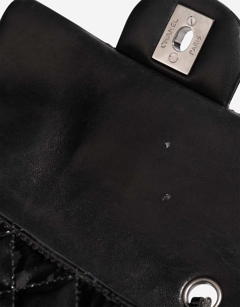 Chanel Timeless MiniRectangular Black signs of wear | Sell your designer bag on Saclab.com