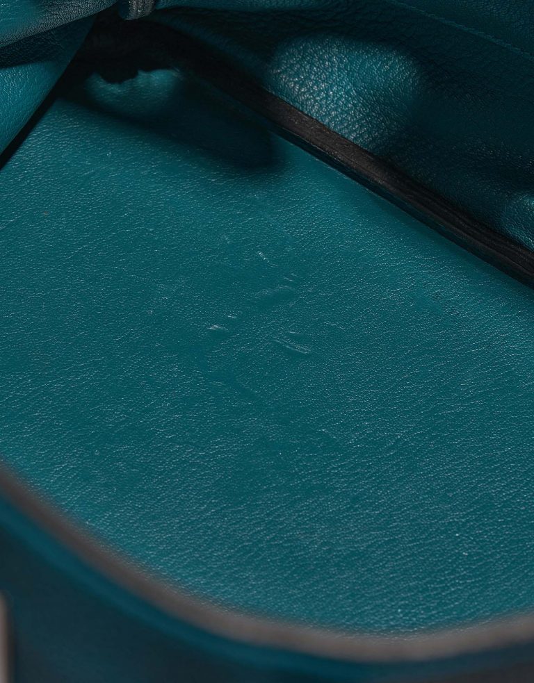 Hermès Birkin 40 Cobalt signs of wear 1 | Sell your designer bag on Saclab.com