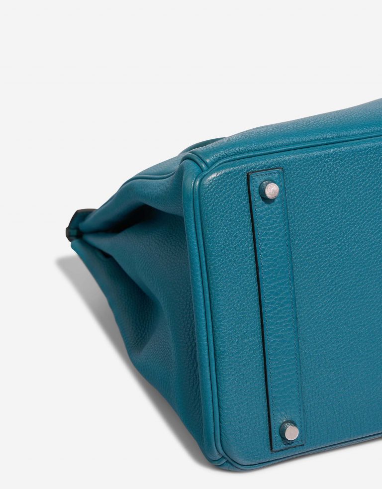 Hermès Birkin 40 Cobalt signs of wear 3 | Sell your designer bag on Saclab.com