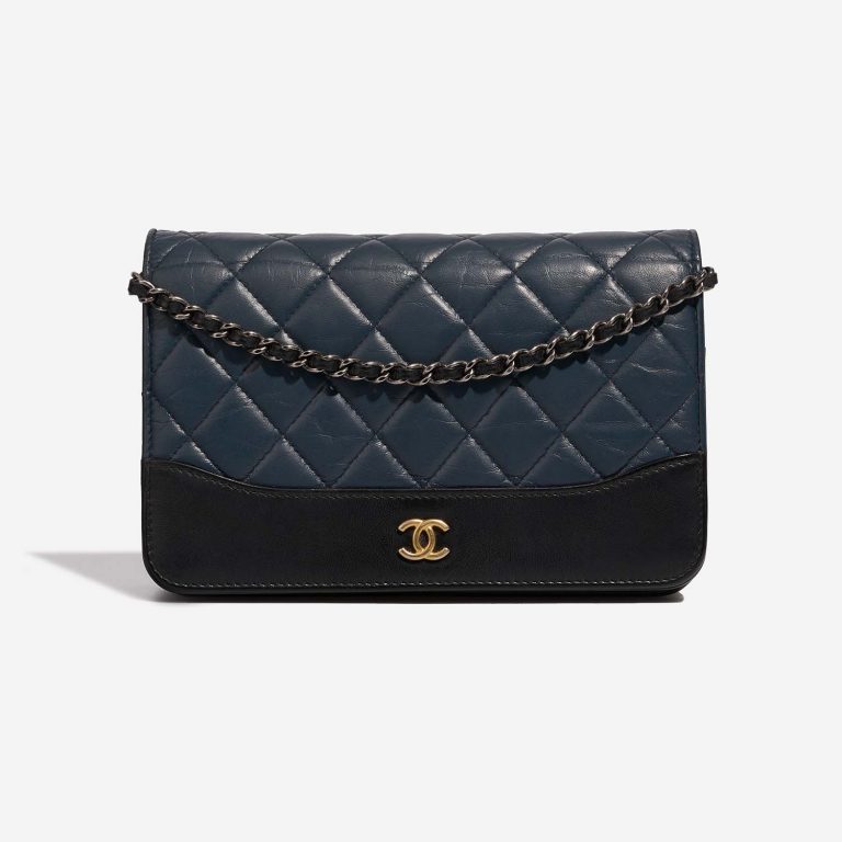 Chanel WalletOnChain Black-Navy Front  S | Sell your designer bag on Saclab.com