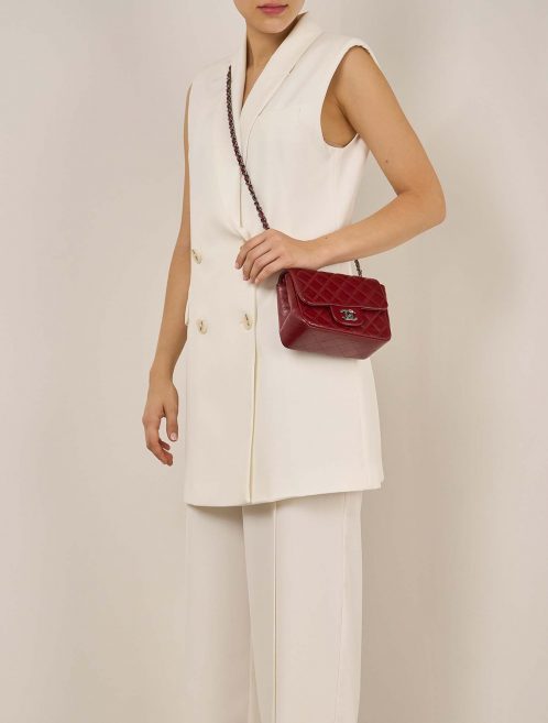 Chanel Timeless MiniSquare Red on Model | Sell your designer bag on Saclab.com