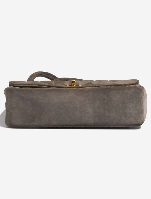 Chanel Diana Medium Taupe Bottom  | Sell your designer bag on Saclab.com