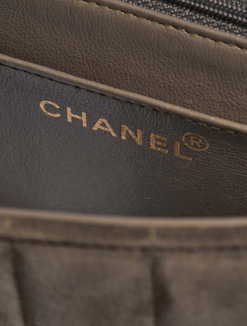 Chanel Diana Medium Taupe Logo  | Sell your designer bag on Saclab.com