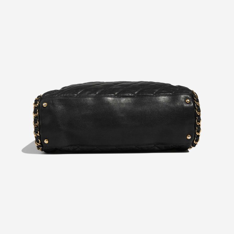 Chanel Shopper Large Black Bottom  | Sell your designer bag on Saclab.com