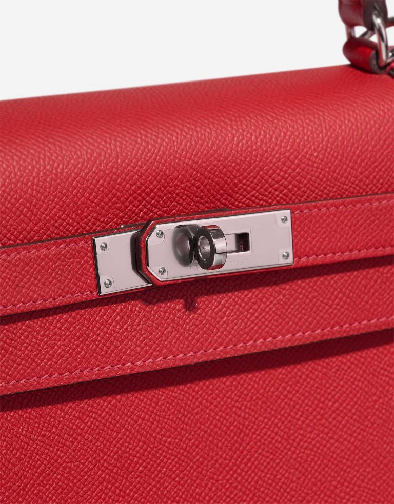 Hermès Kelly 32 RougeCasaque Closing System  | Sell your designer bag on Saclab.com