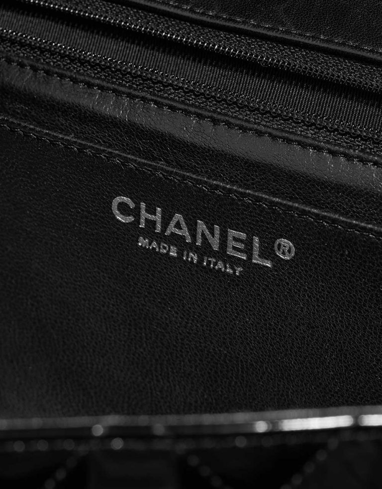 Chanel Timeless Maxi Black Logo  | Sell your designer bag on Saclab.com