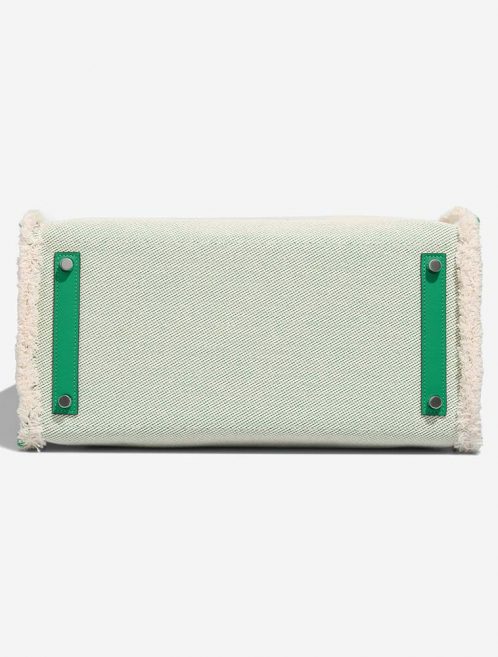 Hermès Birkin 35 Menthe Bottom  | Sell your designer bag on Saclab.com