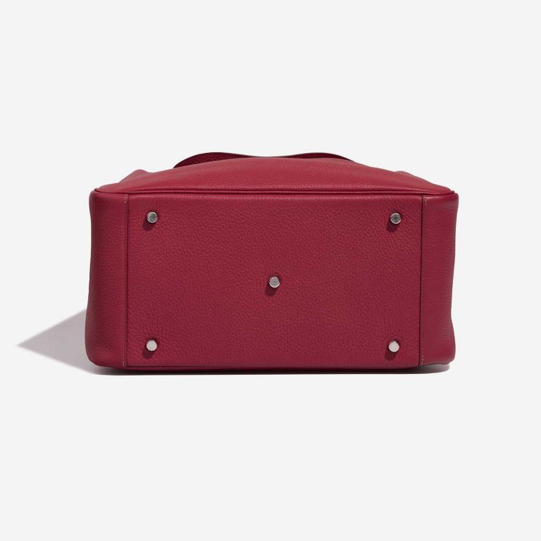 Hermès Lindy 34 Rubis Bottom  | Sell your designer bag on Saclab.com