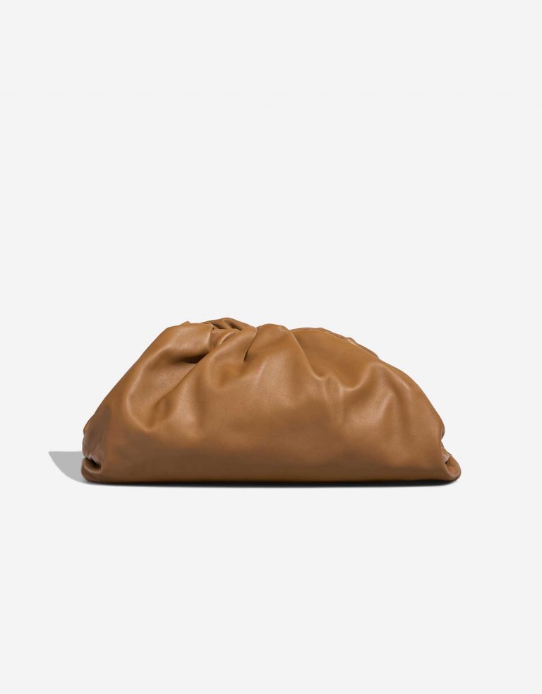 Pre-owned Bottega Veneta bag Pouch Calf Teak Brown | Sell your designer bag on Saclab.com