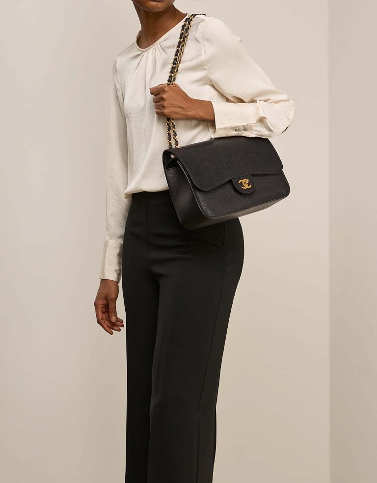 Pre-owned Chanel bag Timeless Jumbo Caviar Black Black | Sell your designer bag on Saclab.com