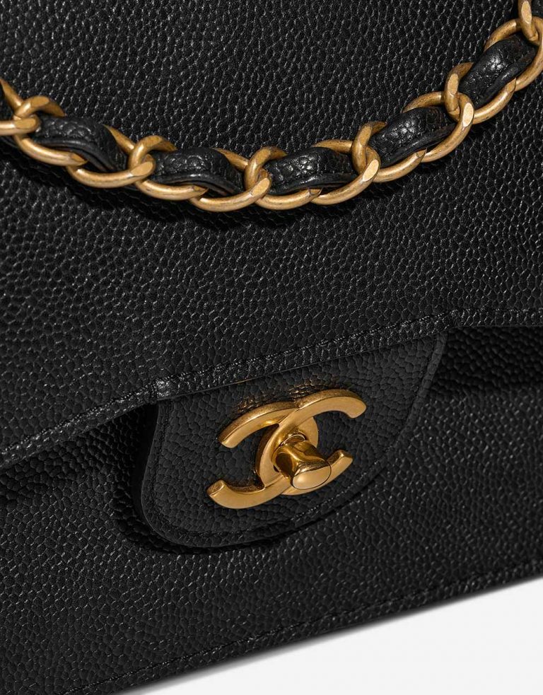 Chanel Timeless Jumbo Black Closing System  | Sell your designer bag on Saclab.com