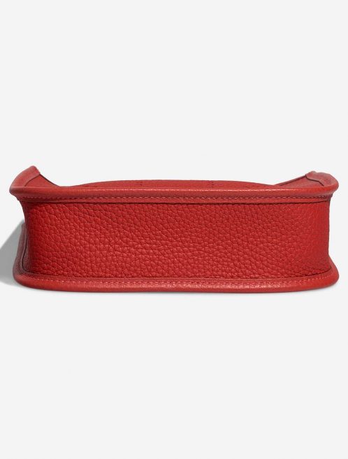Hermès Evelyne 16 RougeVermillon-RougeVif Bottom  | Sell your designer bag on Saclab.com