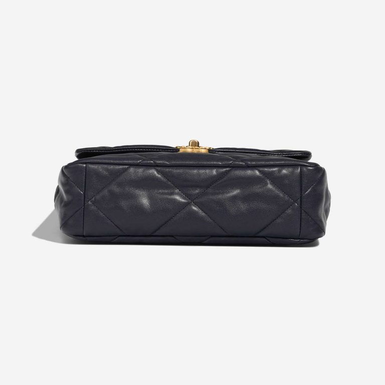 Chanel 19 Large DarkBlue Bottom  | Sell your designer bag on Saclab.com
