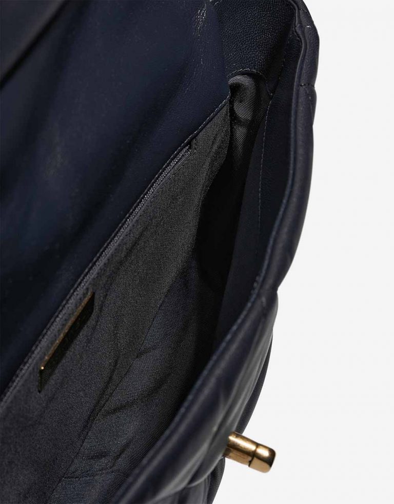 Chanel 19 Large DarkBlue Inside  | Sell your designer bag on Saclab.com