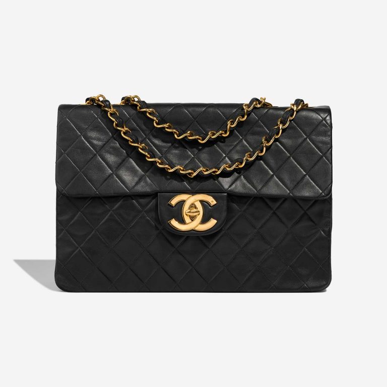 Chanel Timeless Maxi Black Front  S | Sell your designer bag on Saclab.com