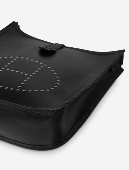 Hermès Evelyne 16 Box Black Signs of wear | Sell your designer bag