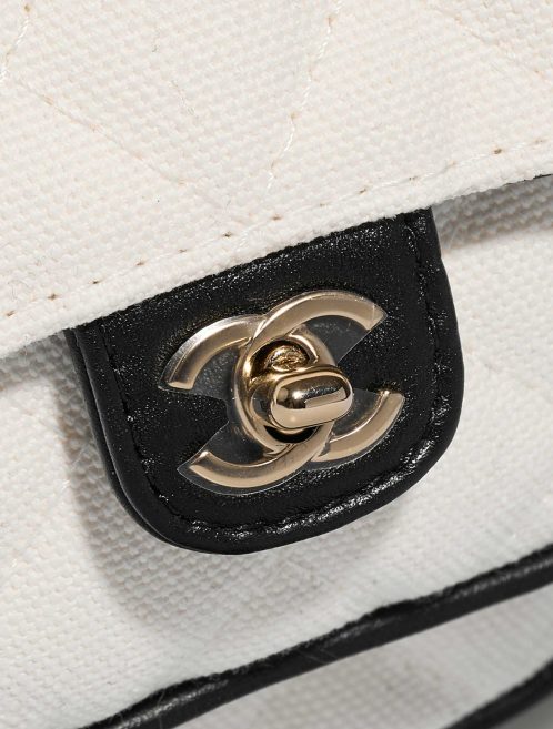 Chanel Clutch Cotton White Closing System | Sell your designer bag
