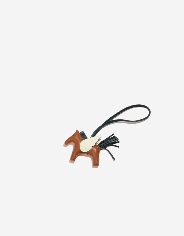 Hermès Rodeo Pegasus PM Milo Lamb Leather Front | Sell your designer bag
