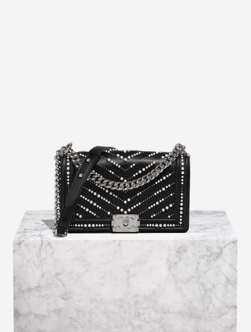 Chanel Boy Old Medium Calf / Pearls Black Front | Sell your designer bag