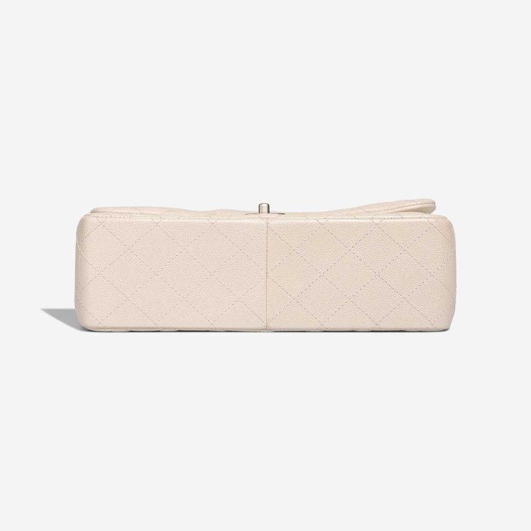 Chanel Timeless Maxi Caviar Pearl White | Sell your designer bag