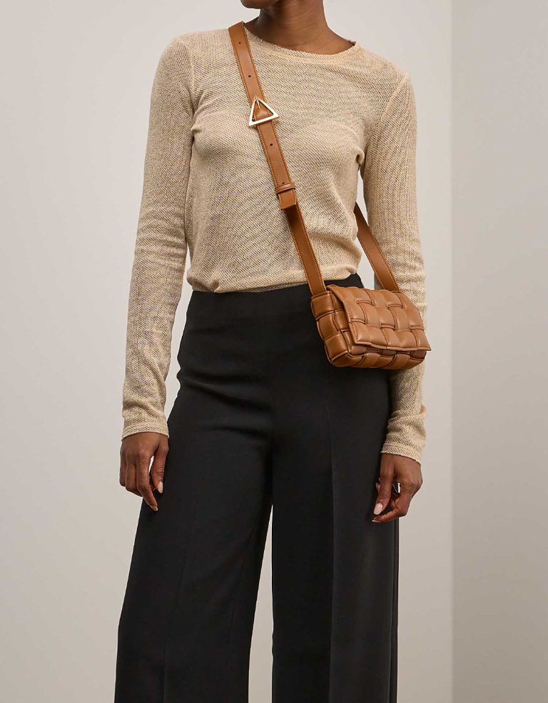 Bottega Veneta Cassette Small Lamb Camel Front | Sell your designer bag
