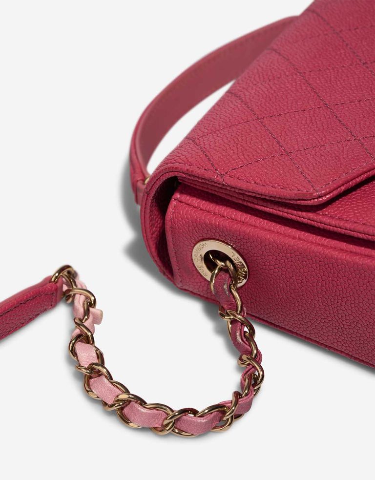 Chanel Flap Bag Handle Medium Caviar Pink Signs of wear | Sell your designer bag
