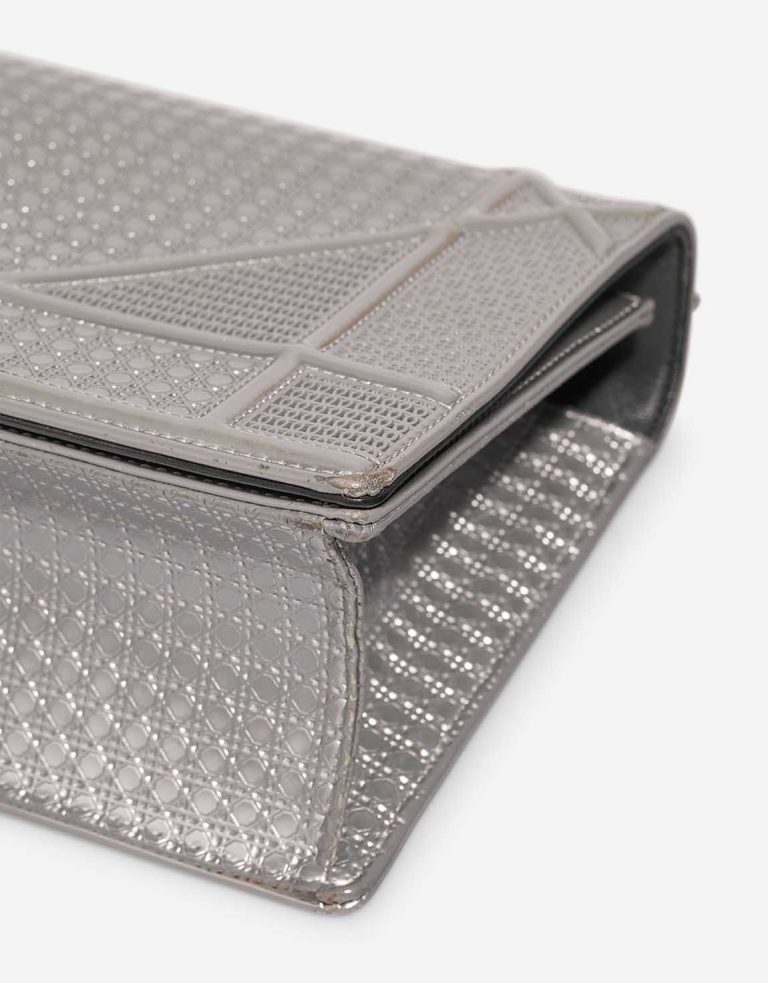 Dior Diorama Medium Patent Silver Signs of wear | Sell your designer bag