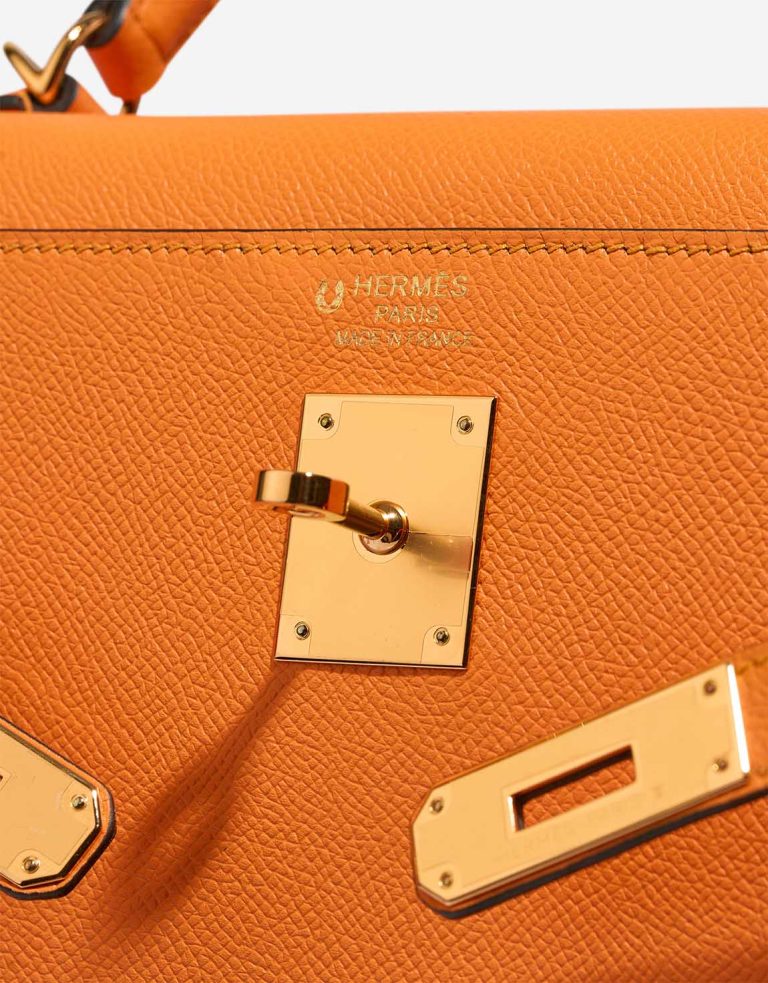 Hermès Kelly 35 Epsom Apricot / Malachite Logo | Sell your designer bag