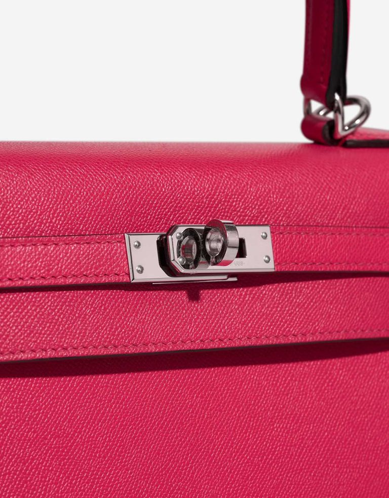 Hermès Kelly 25 Veau Madame Rose Extrême / Rouge Piment Closing System | Sell your designer bag