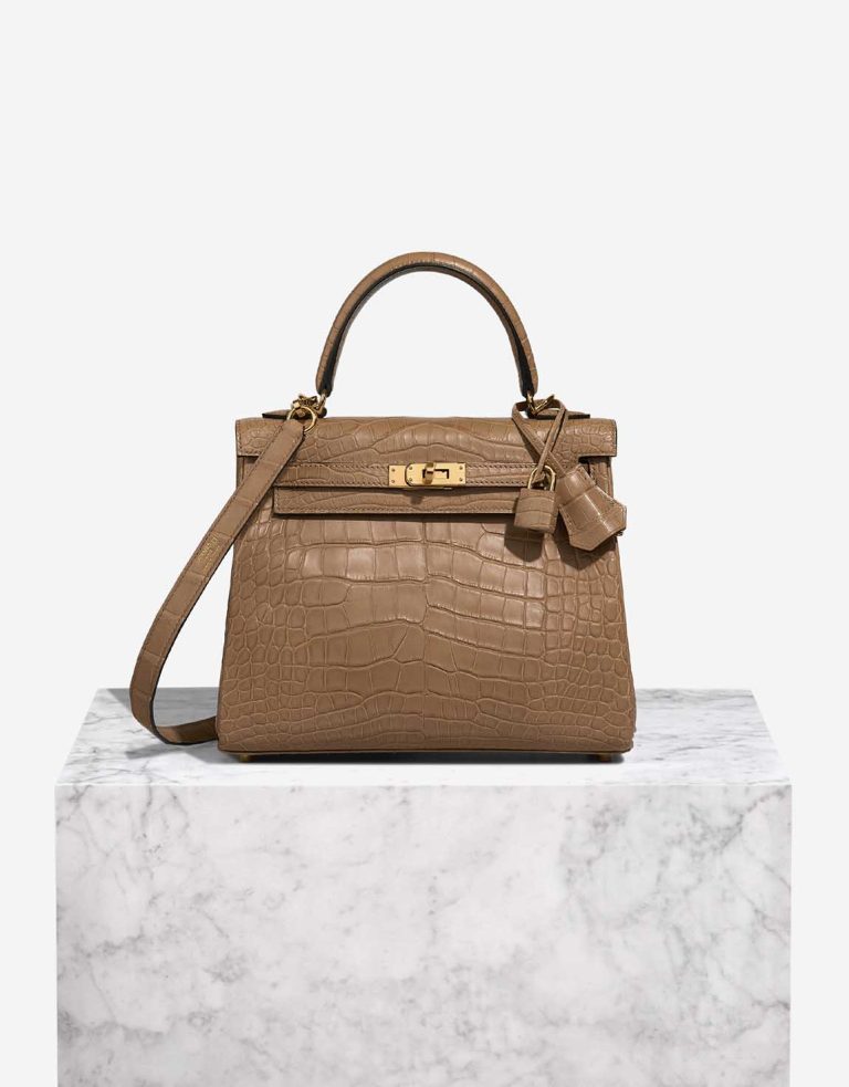 Hermès Kelly 25 Matte Alligator Chai Front | Sell your designer bag