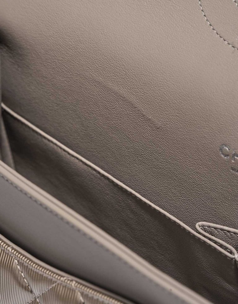 Chanel Timeless Maxi PVC / Lamb Silver / Grey Signs of wear | Sell your designer bag