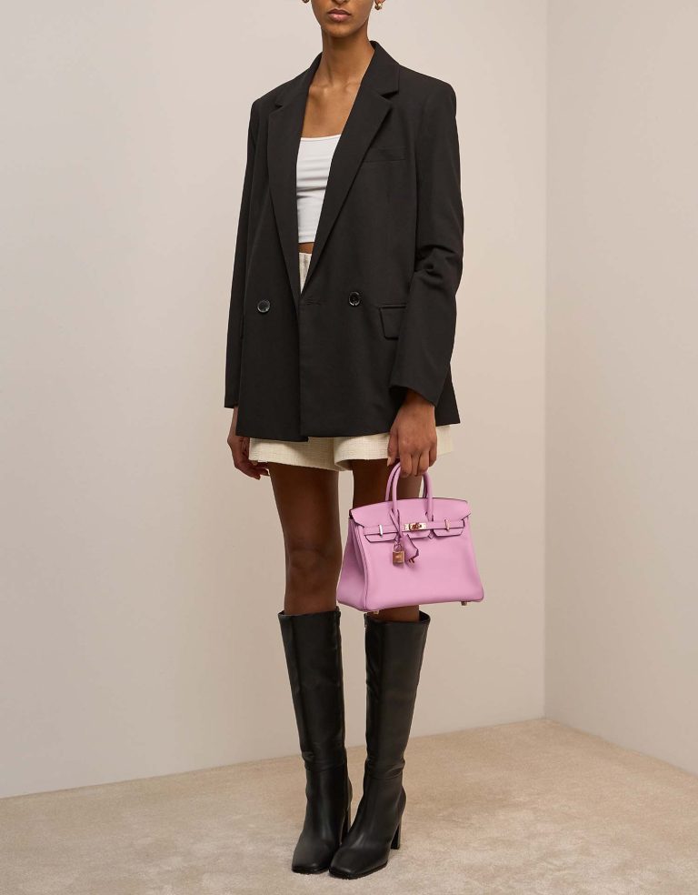 Hermès Birkin 25 Swift Mauve Sylvestre on Model | Sell your designer bag