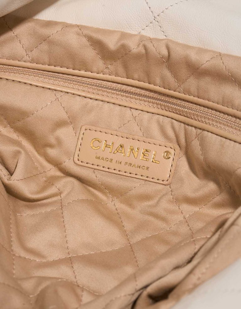 Chanel 22 Medium Lamb Off White Logo | Sell your designer bag