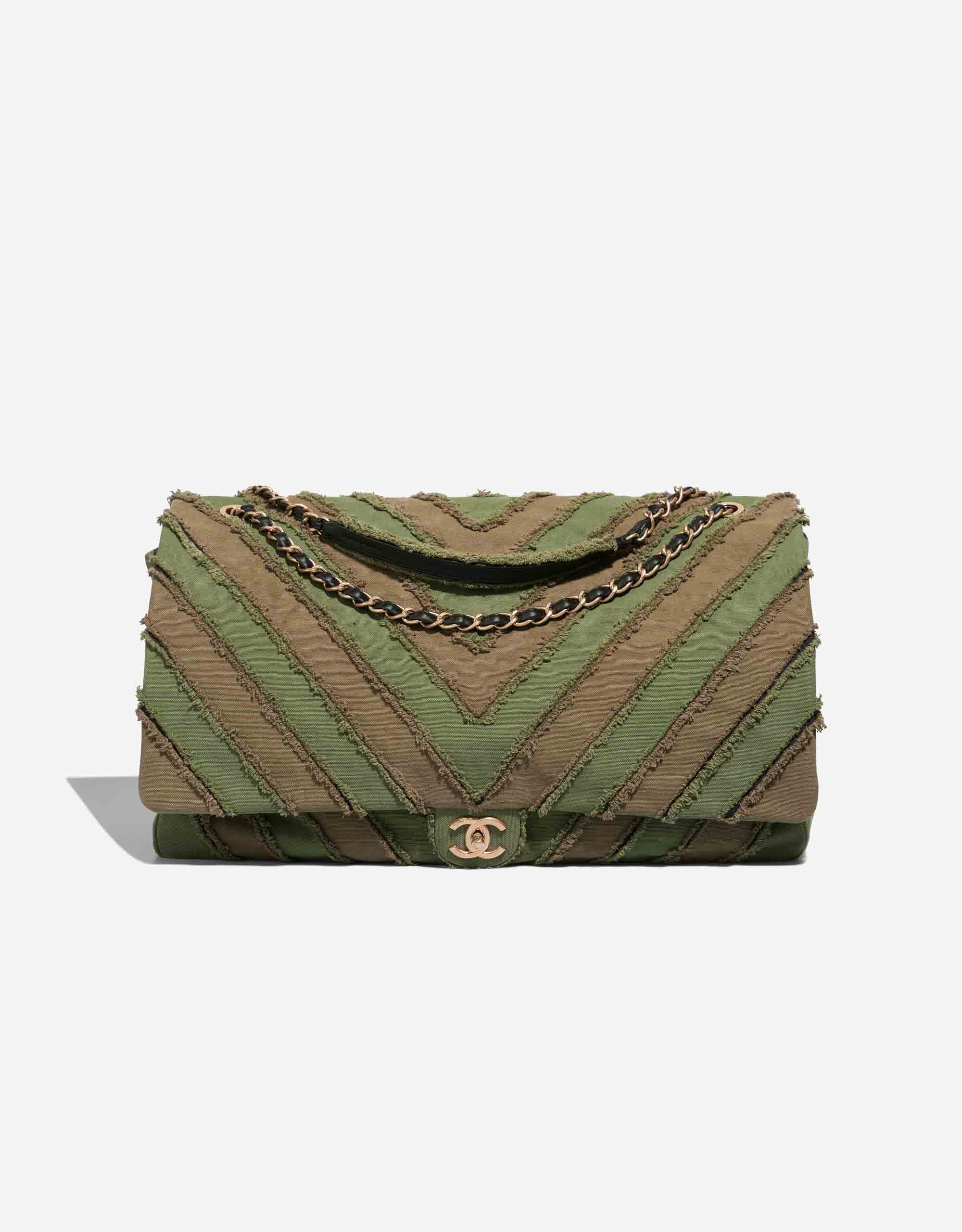 4243_Chanel_Timeless_Olive_XXL