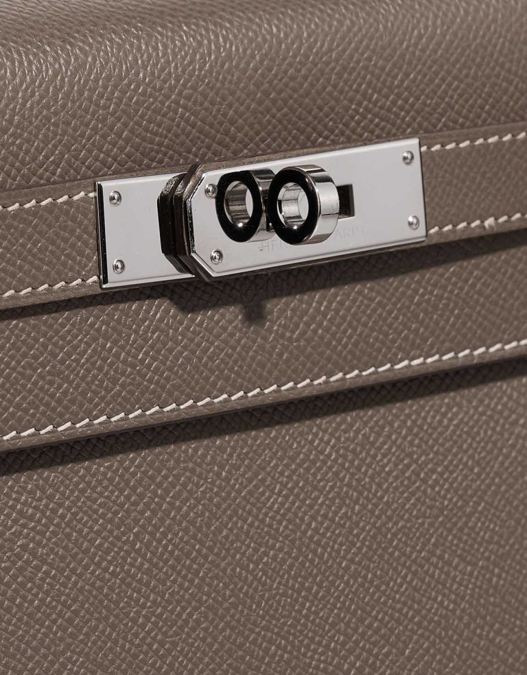 Hermès Kelly 28 Epsom Étoupe Closing System | Sell your designer bag