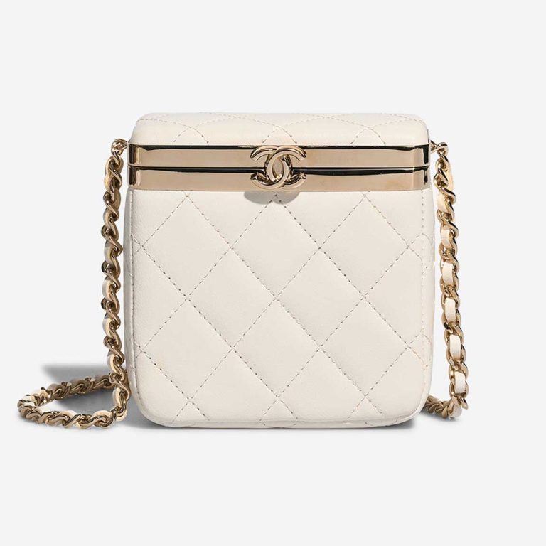 Chanel Clutch Lamb White Front | Sell your designer bag