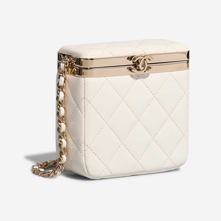 Chanel Clutch Lamb White | Sell your designer bag