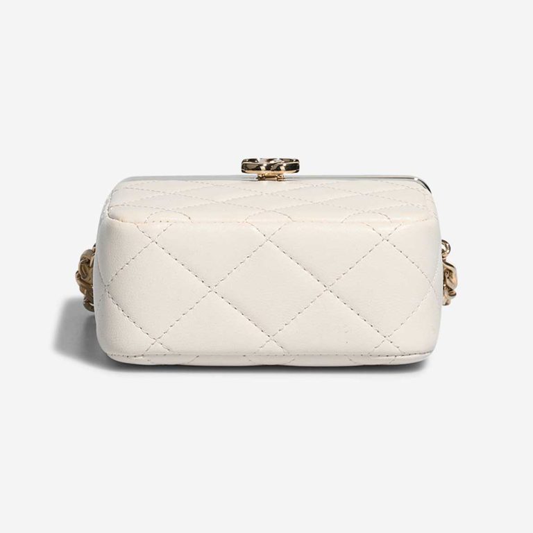 Chanel Clutch Lamb White | Sell your designer bag
