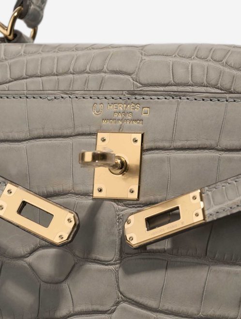 Hermès Kelly 25 Matte Alligator Gris Perle / Rose Pourpre Logo | Sell your designer bag