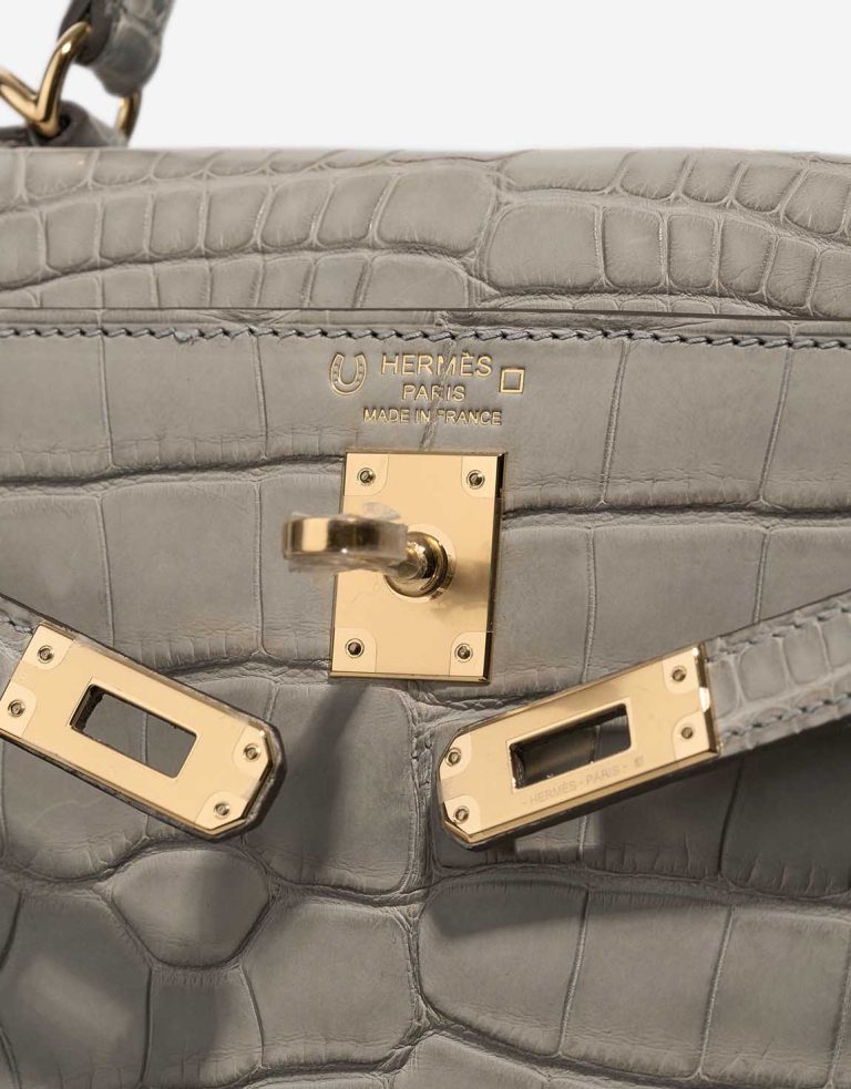 Hermès Kelly 25 Matte Alligator Gris Perle / Rose Pourpre Logo | Sell your designer bag